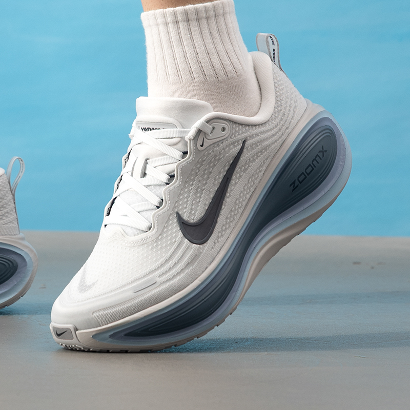 Lightweight Road Running Shoes - Мужская обувь Nike, оригинальная модель, легкая,